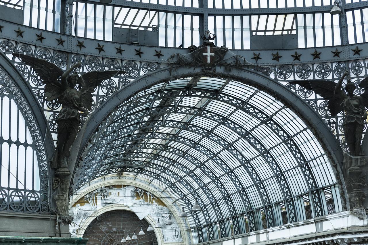 Hotel Art Resort Galleria Umberto Naples Extérieur photo